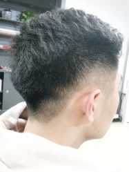 -小桑树染烫改变专门店