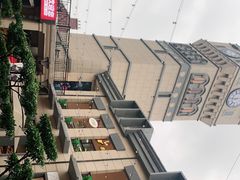 -王府井奥莱临潼小镇(临潼店)
