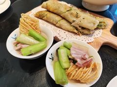 -芳芳私房菜·精做淮扬菜(承德路店)