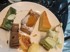 -圣丰索菲特·2 On 988 Café 自助餐厅