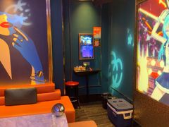 -萧邦音乐会所KTV(向西店)