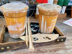 -树下咖啡(昆明老街店)