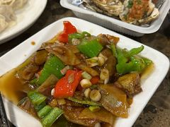 -周家大连水饺(美专校街店)