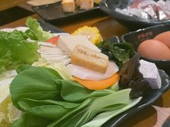 -呷哺呷哺(万达新世界店)