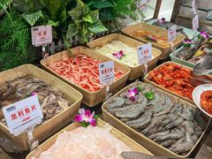 -享遇.锅姥姥牛排海鲜自助(小寨店)