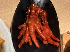 连骨头都不剩的鸡爪-佬肥猫(周浦万达店)