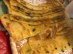 葱油饼-吴记酱骨炖菜馆(西大直街店)