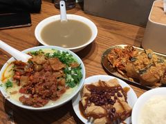 蛋冲牛肉豆腐脑-小豆海棠(人民南路店)