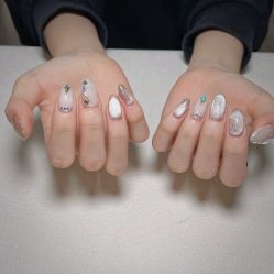 -H12 STAR日式美甲美睫专门店