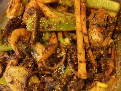 -嘎嘎鸭下巴·爆辣干锅(明教寺店)