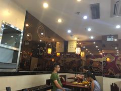 -小杨生煎(金山百联购物中心3楼店)