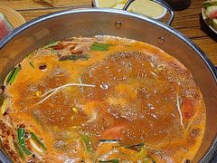 -快活林酸汤鱼鲜品火锅店(甲秀楼店)