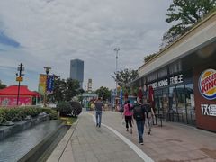 门口设施-汉堡王(嘉定宝龙城市广场)