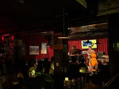 -东岸Cafe 爵士俱乐部