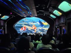 -海底巡游艇:尼莫和好友的海洋世界