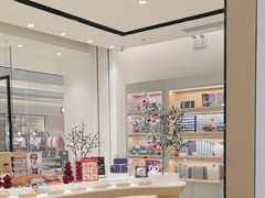-博士眼镜(罗湖喜荟城店)
