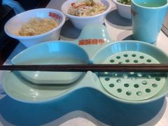 -晓宇重庆火锅(赛格国际购物中心店)
