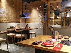 大堂-日进一片海.生腌海鲜火锅.宵夜烧烤(三里屯总店)