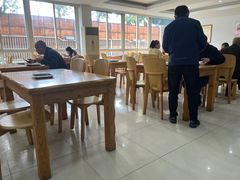 -成都华星西蒙上汽大众4S店(羊西线店)