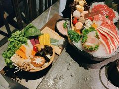 -湊湊火锅·茶憩(新中关购物中心店)