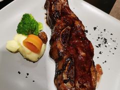低温慢烤澳洲谷饲厚切牛仔骨-喜雀JOY KITCHEN
