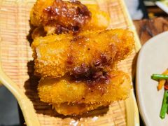 -老牌坊云南鱼豆花火锅(爱建店)
