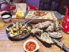 -蚝堡海鲜·威海菜·海肠捞饭·烧烤·亚洲吃蚝公司(幸福门店)