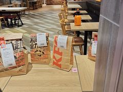 -肯德基(东安路站店)
