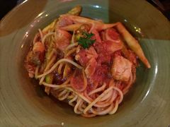 -SISTERS BAR RESTAURANT川意酒馆(嘉善老市H楼店)