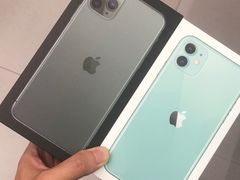 -Apple零售店(华贸购物中心店)