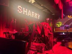 -鲨鱼美式餐厅酒吧Sharky