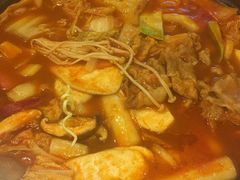 -小蛮椒麻辣烫·麻辣拌(青浦宝龙店)