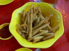 薯条-BHC炸鸡(明洞总店)