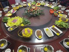 -华强阁菊花宴自助火锅店