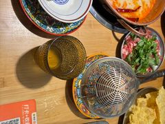 -洱火云南酸菜牛肉火锅(石景山当代商城店)