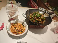 -费大厨辣椒炒肉(沙河万达店)