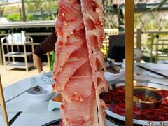 -茅草房·河畔园林火锅