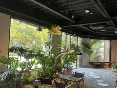 -J Create城市露营咖啡·简餐·宠物(上海动物园店)