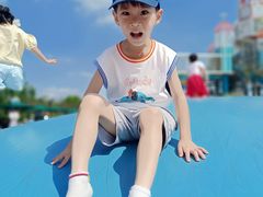 -季高兔窝窝亲子园(上海薰衣草公园店)