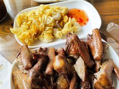 红烧乳鸽-崖口煲仔饭
