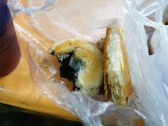 豆沙烧饼-上好酥烧饼(虹桥中心店)