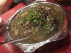 -谢老五跷脚牛肉·非遗传承店