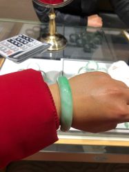 -北京七彩云南翡翠珠宝旗舰店(月坛店)