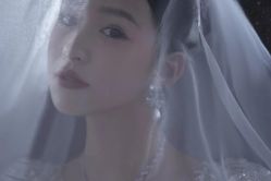 -喜爱高定婚纱摄影