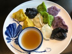 五味海鲜水饺拼盘-东莱馋房(陆家嘴店)