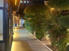 -小山羊功夫串·泰安烧烤·海鲜小炒老地摊店