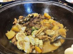 -小媳妇铁锅炖(安华街店)