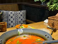 -贵厨酸汤牛肉(小十字店)