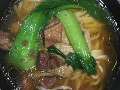 浓香牛肉压豆面大碗-东方削面(市政府店)