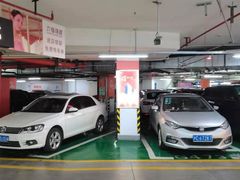 -吾悦广场·停车场